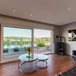 Penthouse Mit Schoenem Moselblick In Metternich Apartmán *