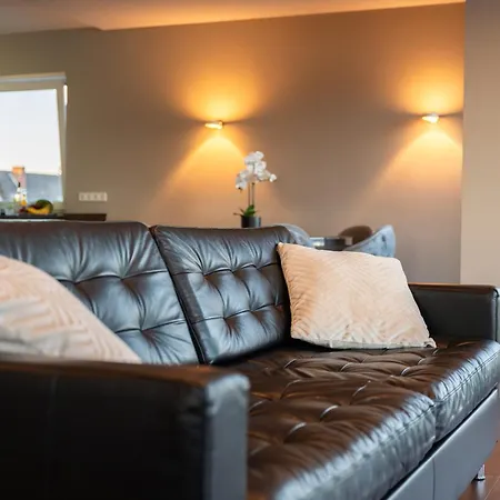 Lejlighed Penthouse Mit Schoenem Moselblick In Metternich *