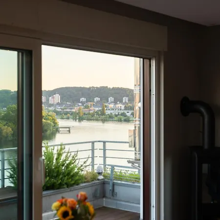 Penthouse Mit Schoenem Moselblick In Metternich Apartman *