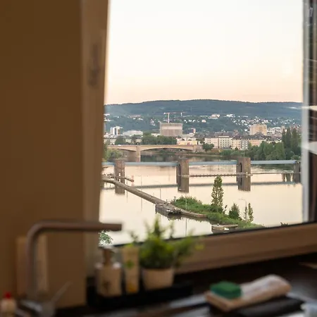 Penthouse Mit Schoenem Moselblick In Metternich * Koblenz