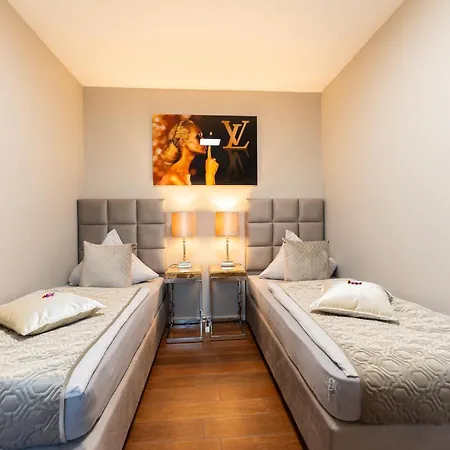 Penthouse Mit Schoenem Moselblick In Metternich Apartman