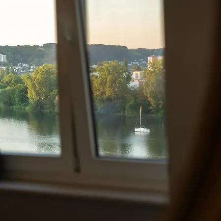 Lejlighed Penthouse Mit Schoenem Moselblick In Metternich *