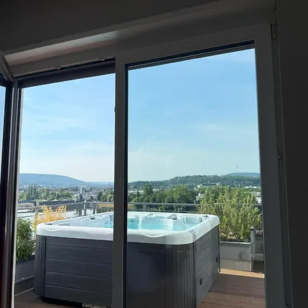 Penthouse Mit Schoenem Moselblick In Metternich