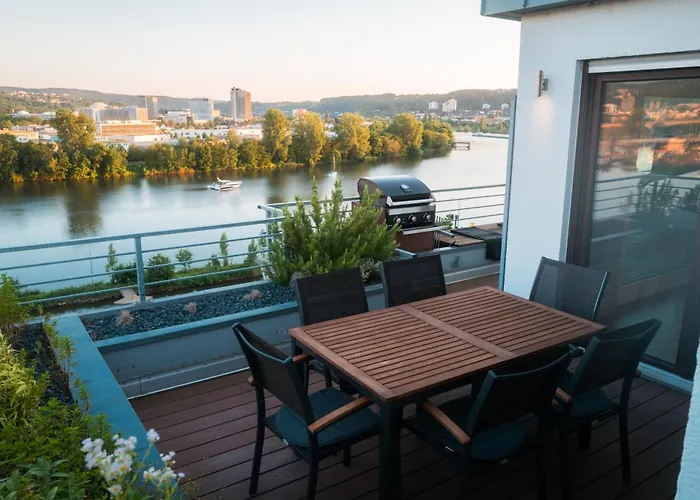 Penthouse Mit Schoenem Moselblick In Metternich Lejlighed